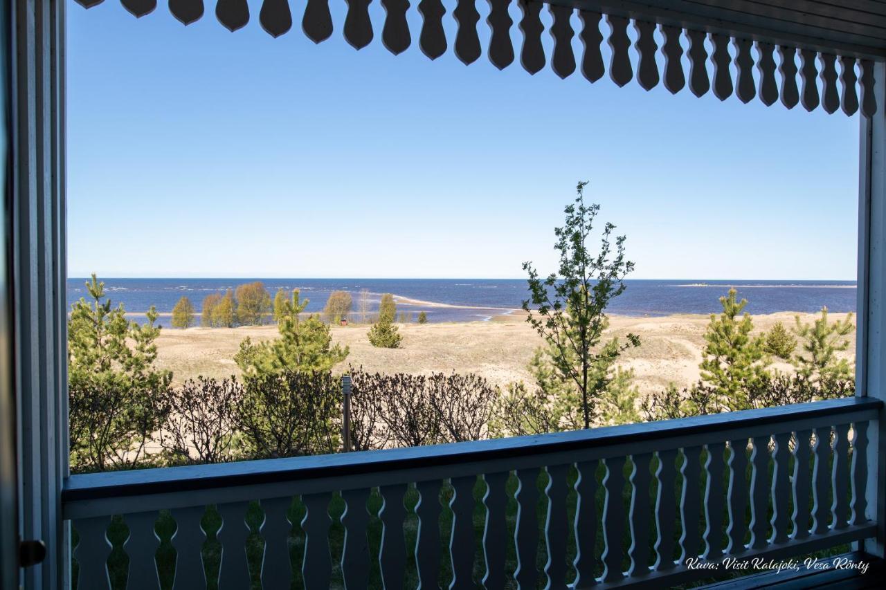 Hotel Lokkilinna カラヨキ エクステリア 写真