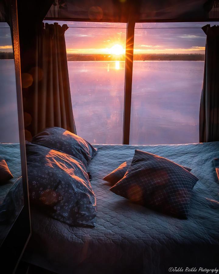 Hotel Lokkilinna カラヨキ エクステリア 写真